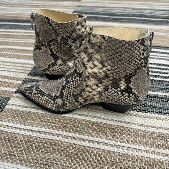 Steve Madden Women's Leather Ankle Bootie Snakeskin Print Pointy Toe Cafe 6M - Picture 9 of 14